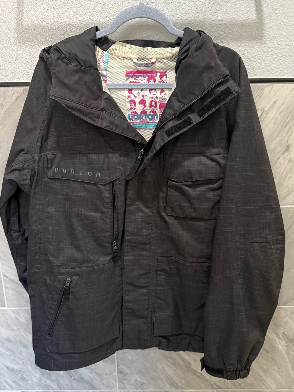 BURTON Dryride SMU Snowboard Jacket Mens M Charcoal Pockets Hooded